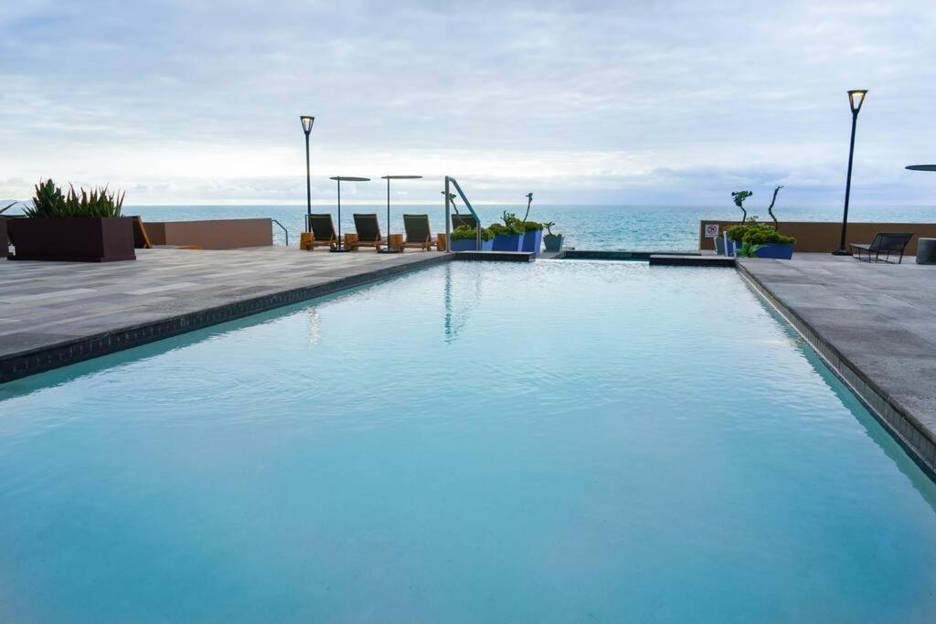 Hotel Suite Luxe Sunset Тихуана Экстерьер фото