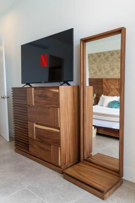 Hotel Suite Luxe Sunset Тихуана Экстерьер фото